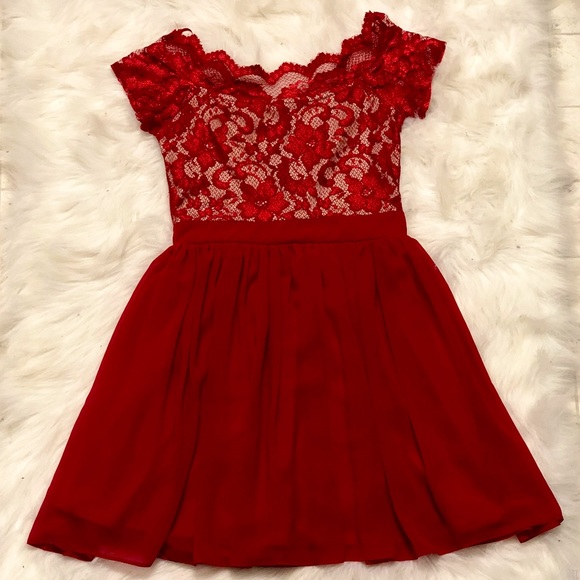 Elise Ryan Off the Shoulder Dress - Picture 1 of 1